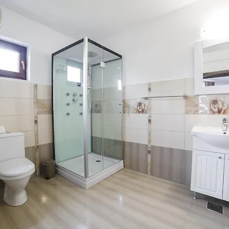 Gradina Mariajelor Отель 2*